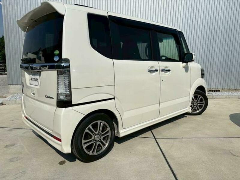 N BOX CUSTOM