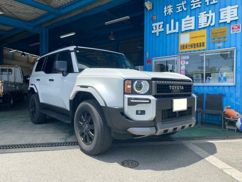 TOYOTA LAND CRUISER 250
