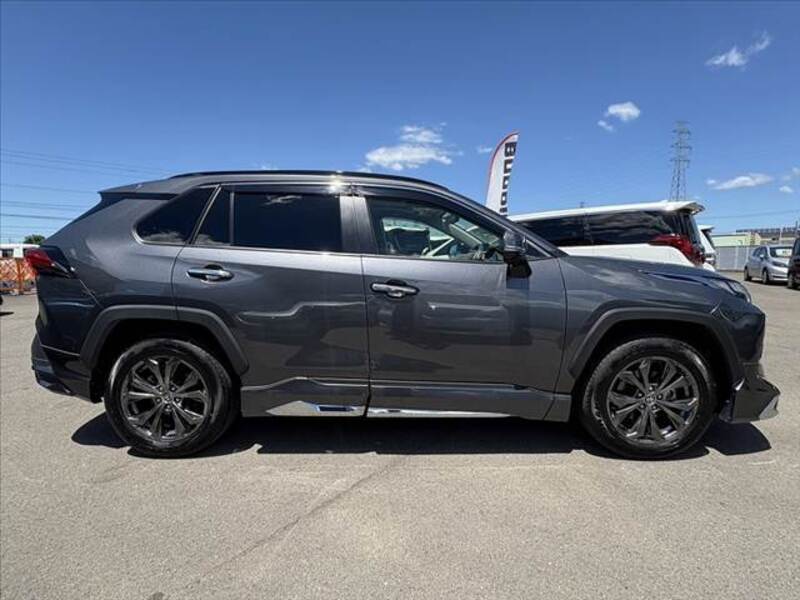 RAV4