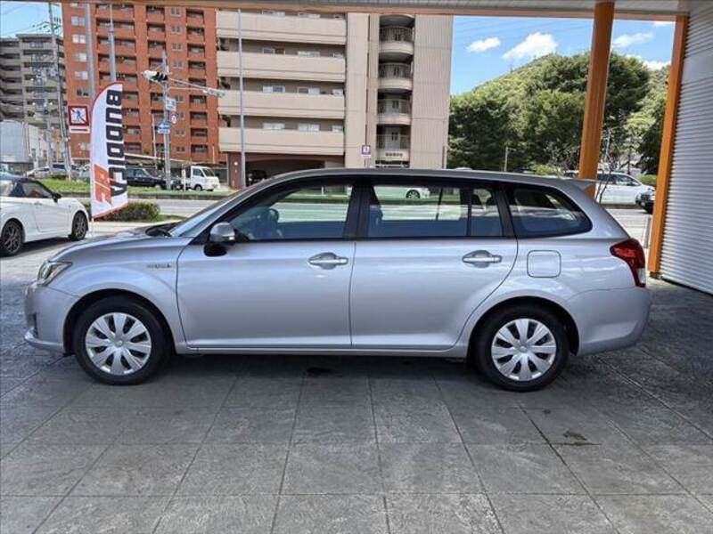 COROLLA FIELDER