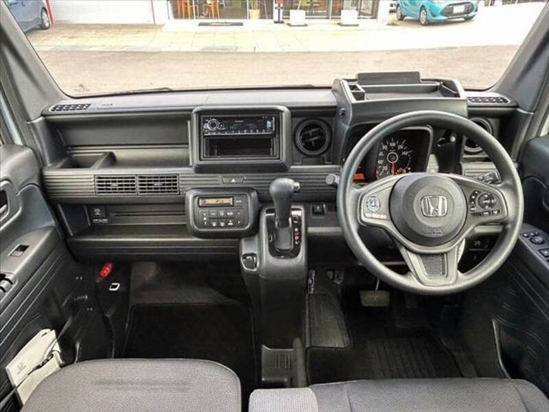 N-VAN