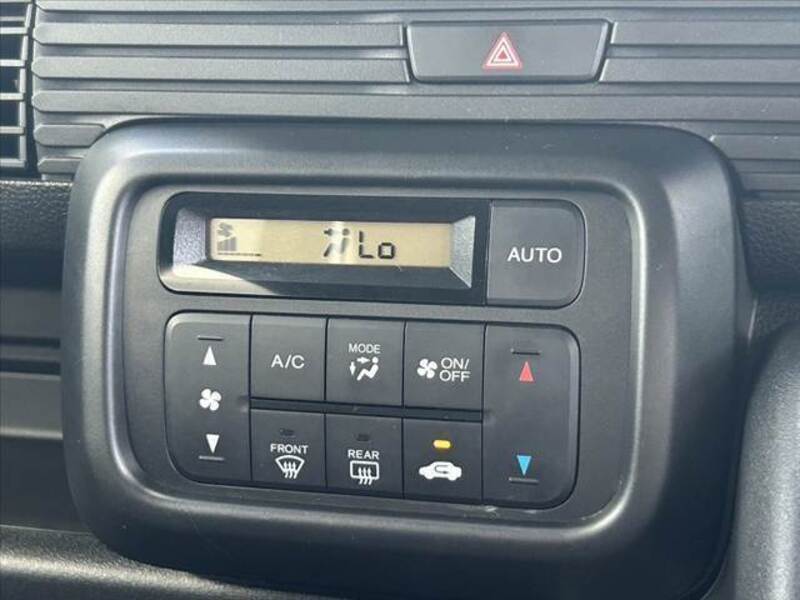 N-VAN
