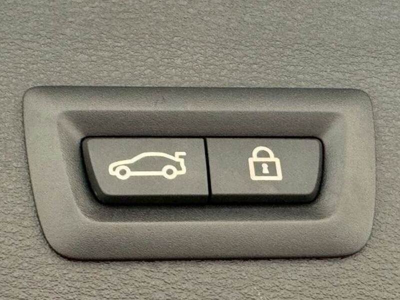 X1