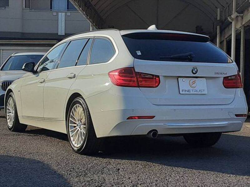 3 SERIES