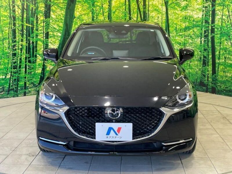 MAZDA2