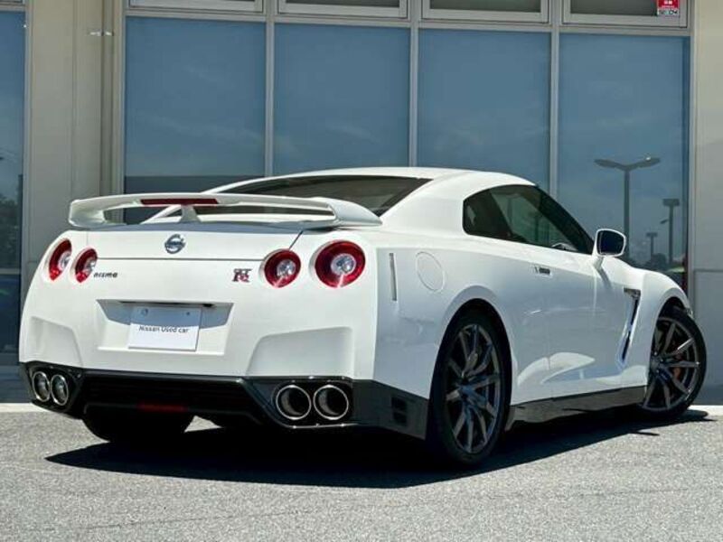 GT-R