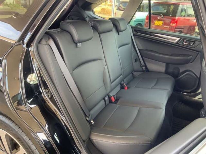 LEGACY OUTBACK