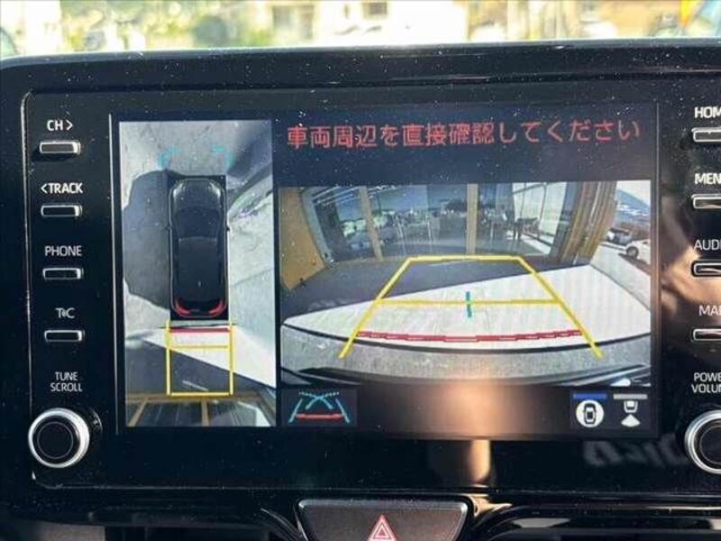 YARIS CROSS