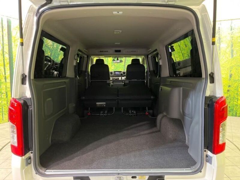 NV350 CARAVAN