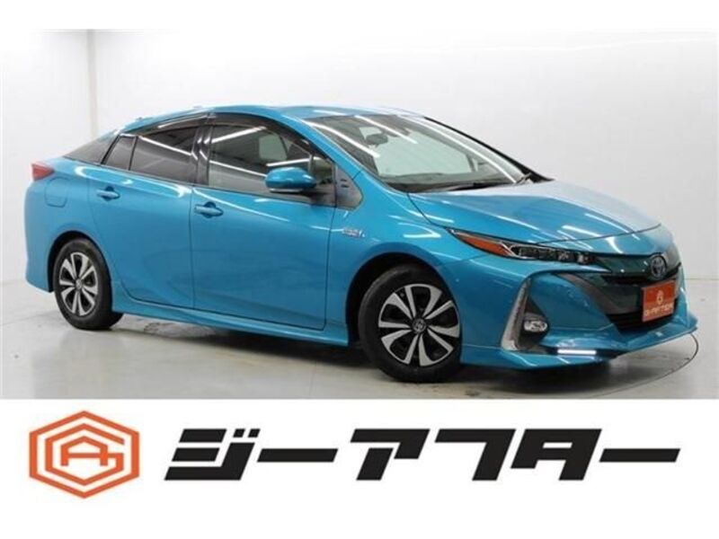 TOYOTA PRIUS PHV