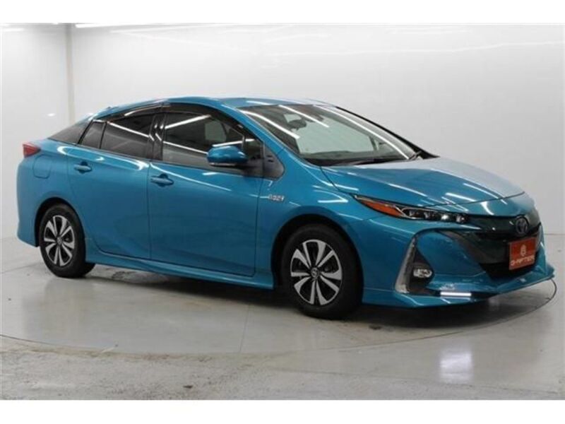 PRIUS PHV