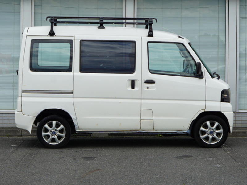 MINICAB VAN