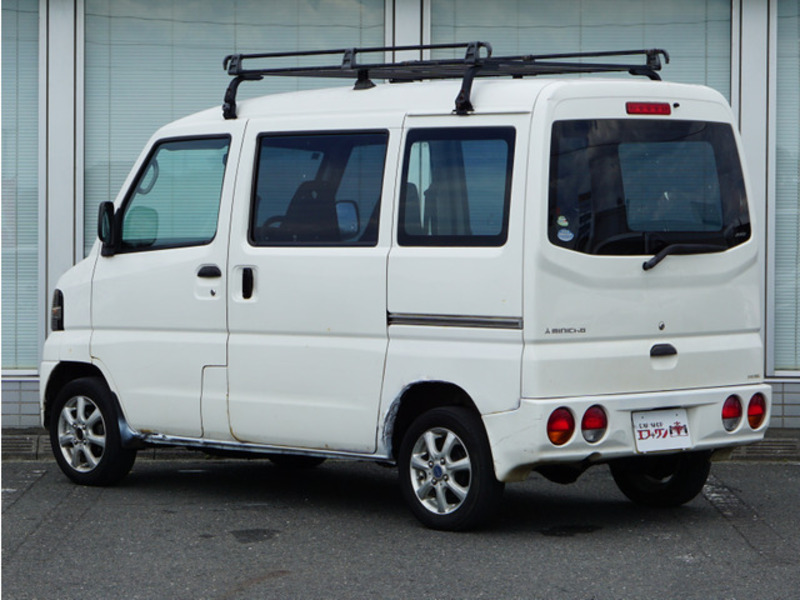 MINICAB VAN