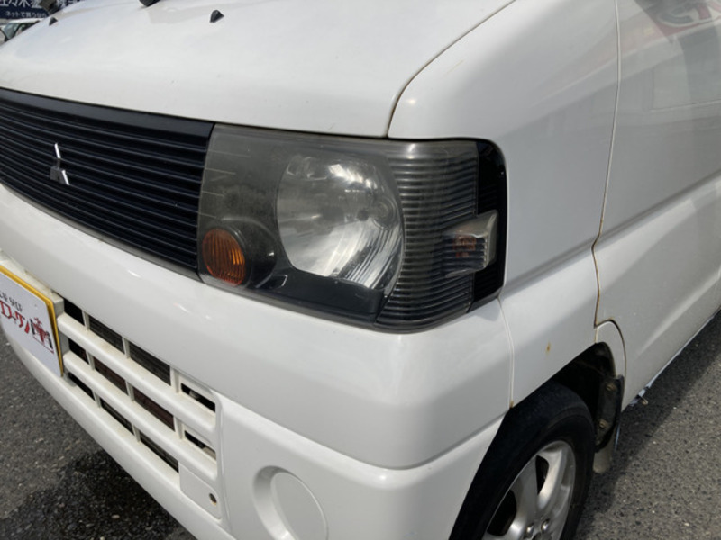 MINICAB VAN