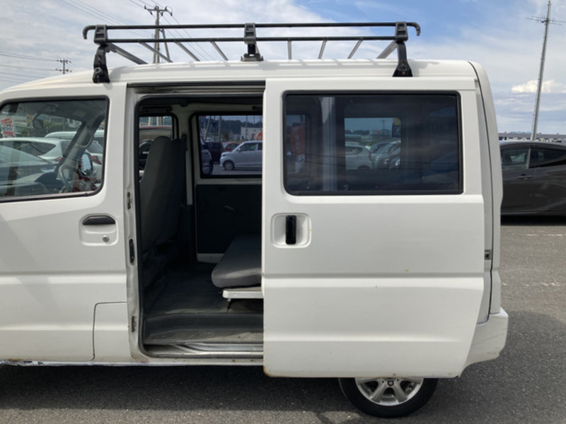 MINICAB VAN