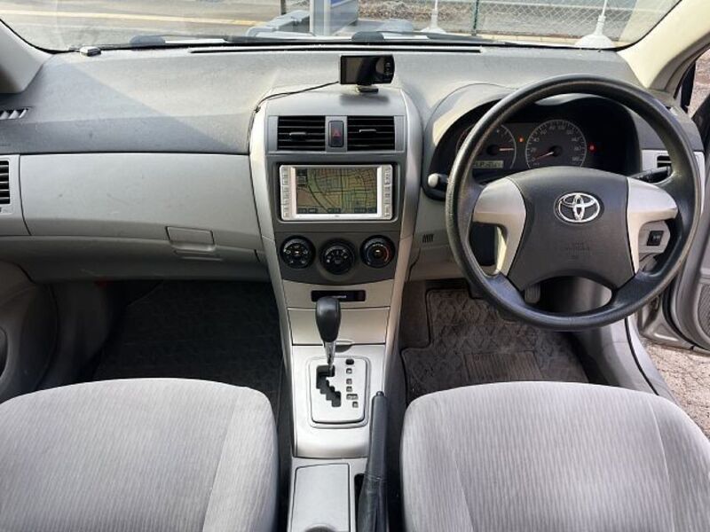 COROLLA AXIO