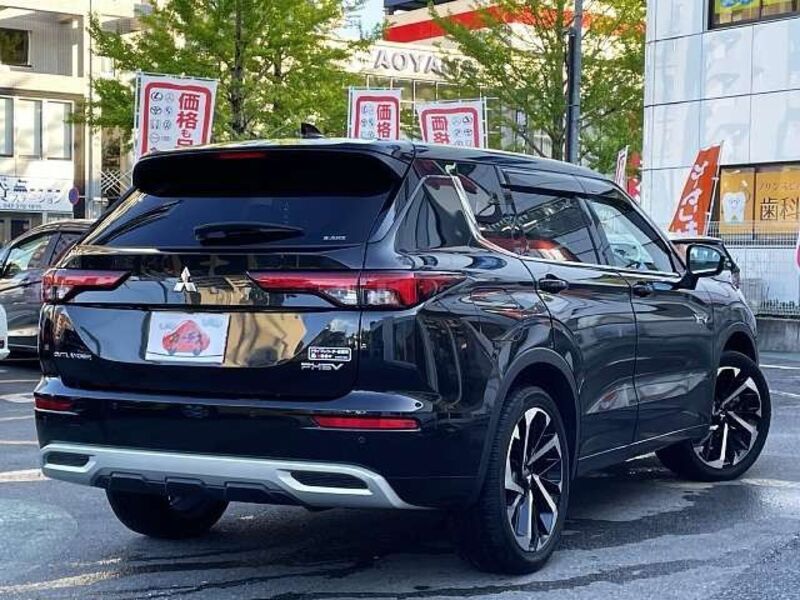 OUTLANDER PHEV