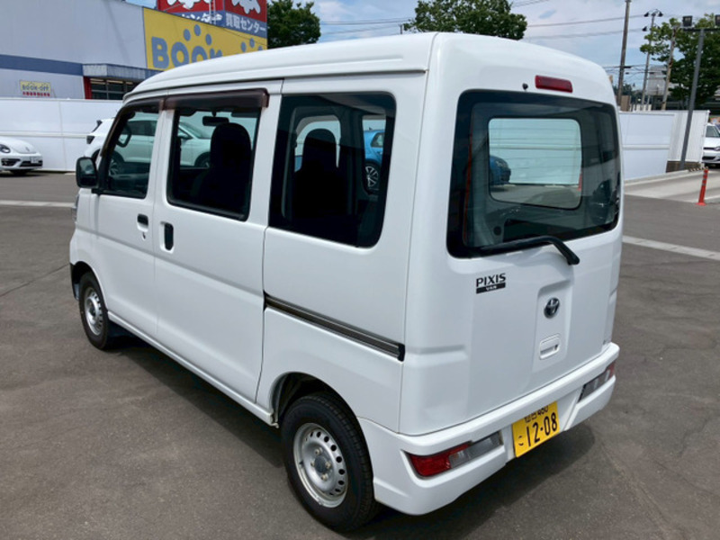 PIXIS VAN