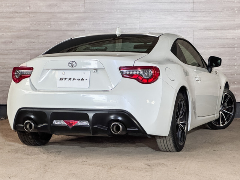 86