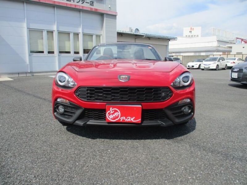 ABARTH 124 SPIDER