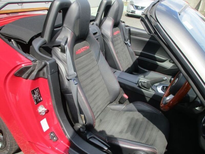ABARTH 124 SPIDER