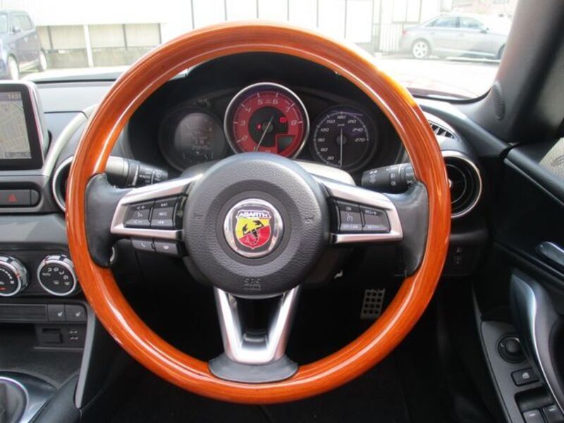 ABARTH 124 SPIDER