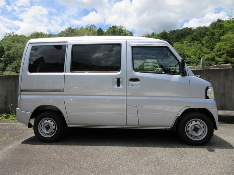 MINICAB VAN