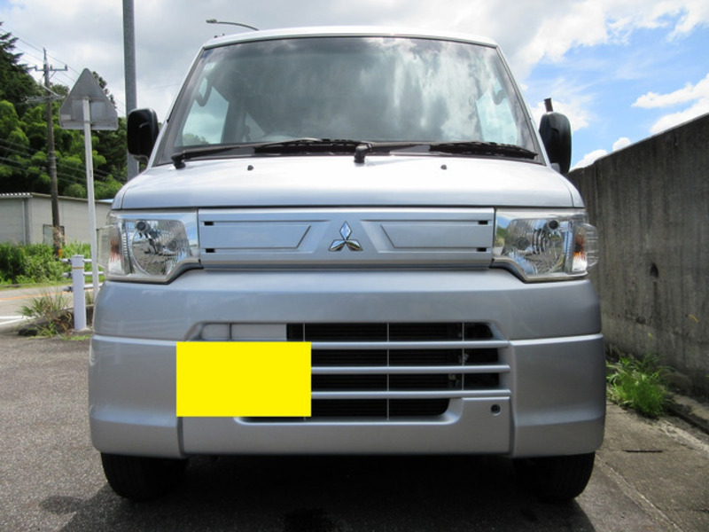 MINICAB VAN
