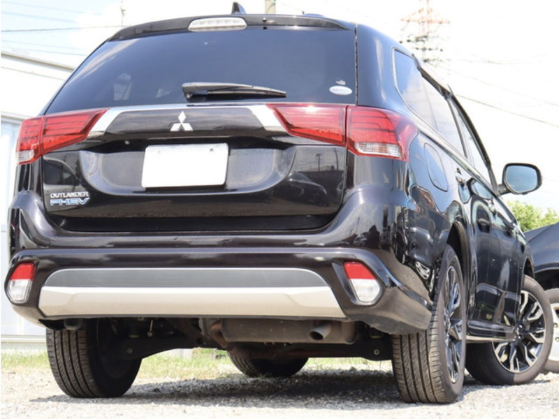 OUTLANDER PHEV