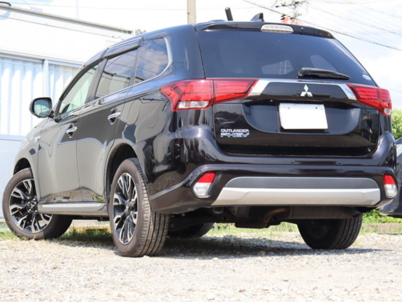 OUTLANDER PHEV