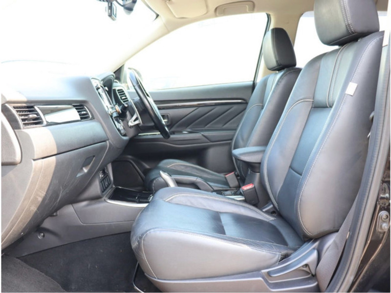 OUTLANDER PHEV