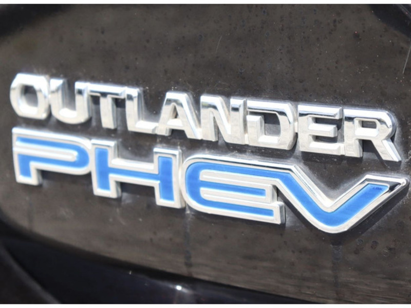 OUTLANDER PHEV