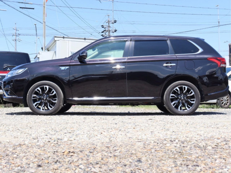 OUTLANDER PHEV
