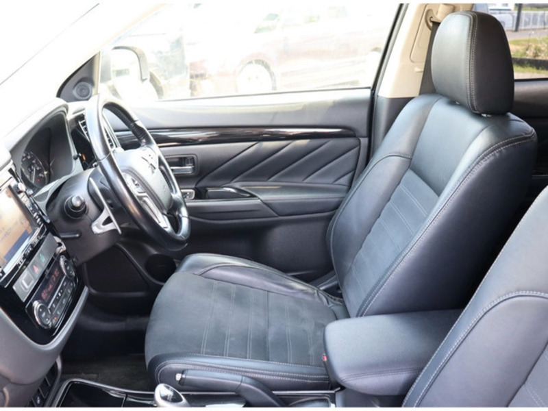 OUTLANDER PHEV