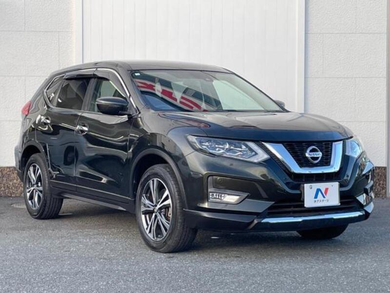 X-TRAIL