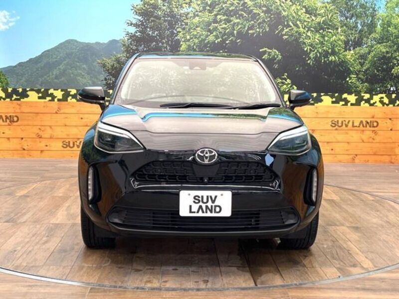 YARIS CROSS