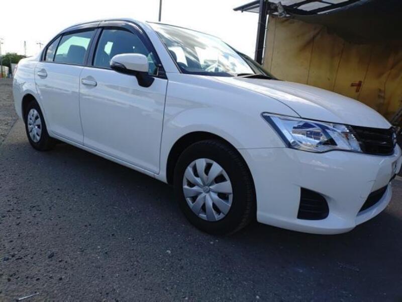 COROLLA AXIO