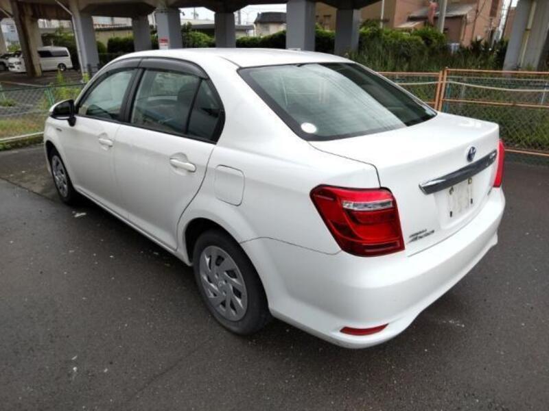 COROLLA AXIO