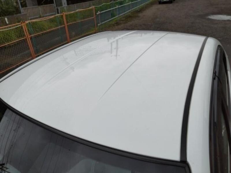 COROLLA AXIO
