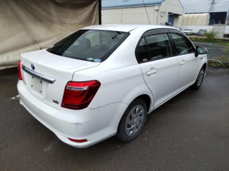 COROLLA AXIO