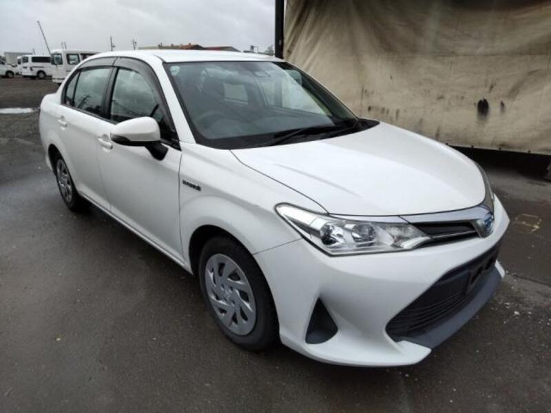 COROLLA AXIO