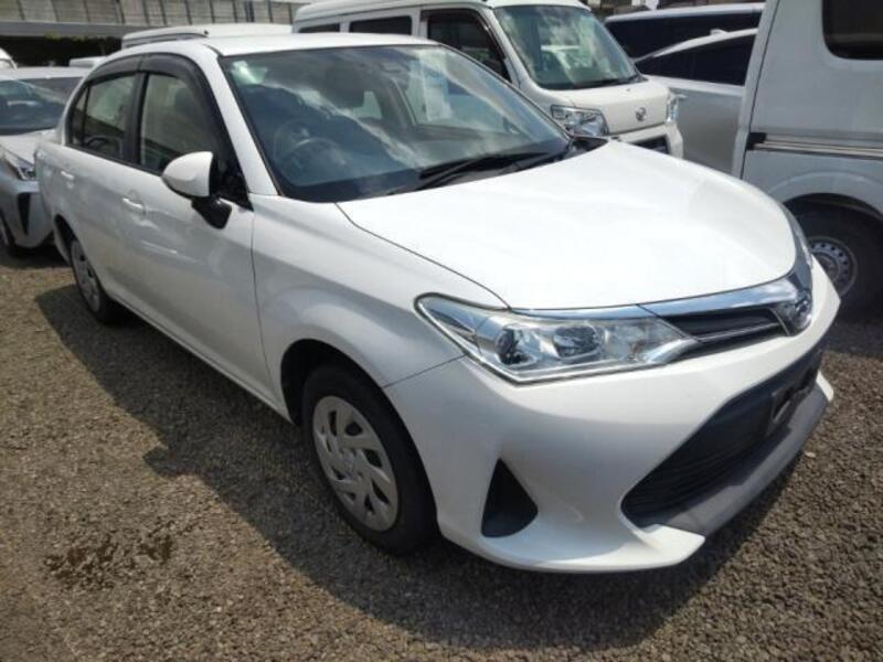 COROLLA AXIO