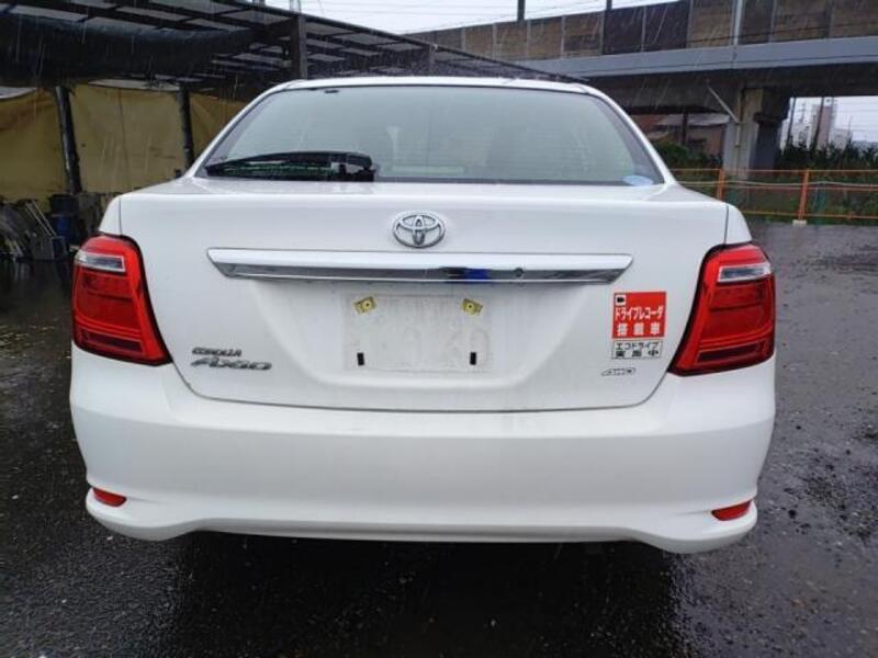 COROLLA AXIO