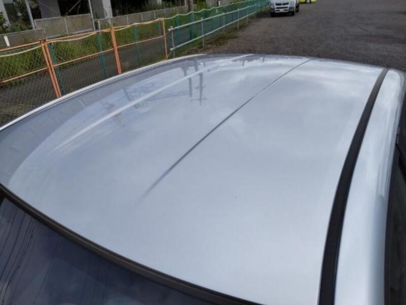 COROLLA AXIO