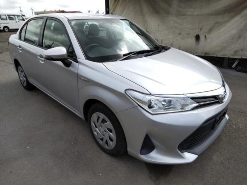 COROLLA AXIO