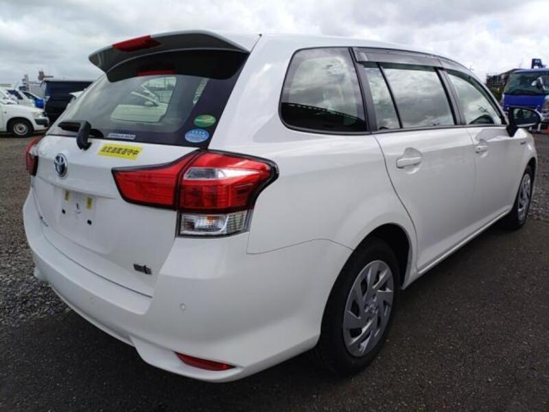 COROLLA FIELDER