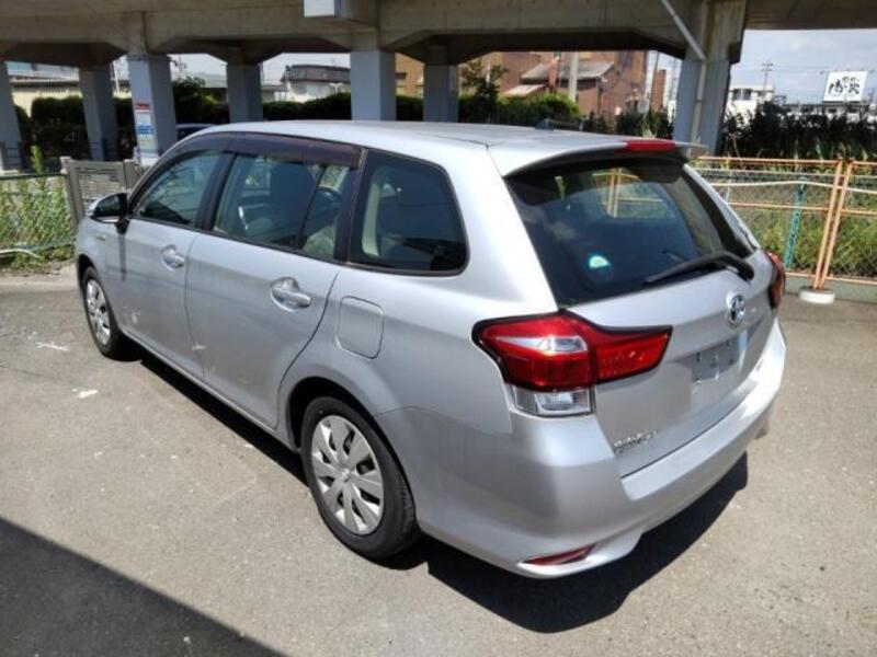 COROLLA FIELDER