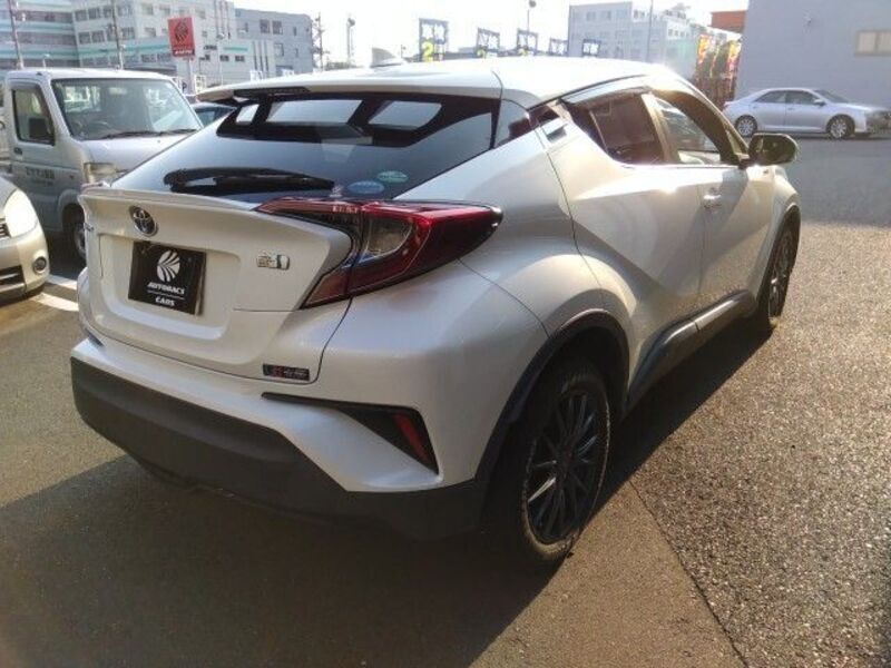 C-HR