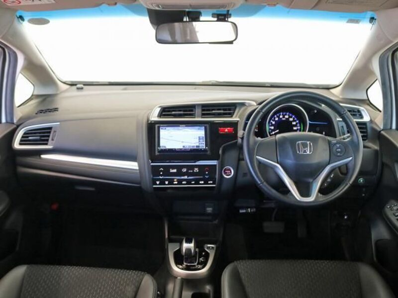 FIT HYBRID