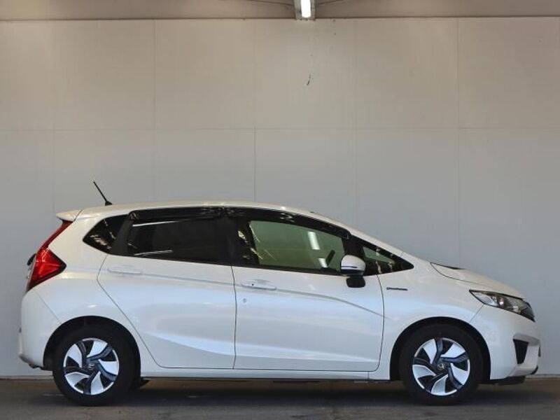 FIT HYBRID